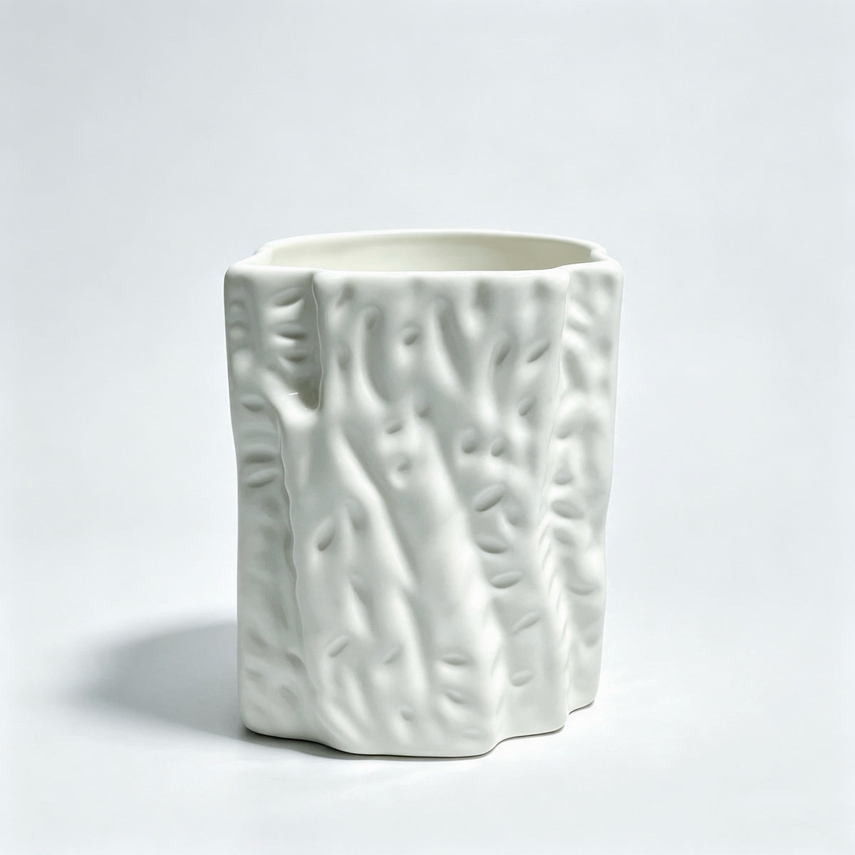 Pinch Hold Ceramic Mug