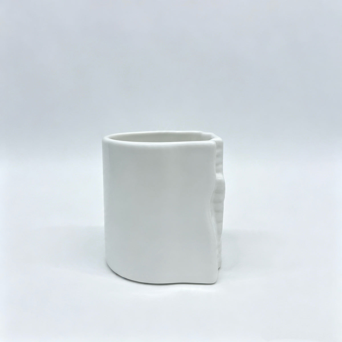 Pinch Hold Ceramic Mug
